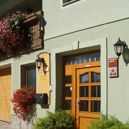 Apartmaji Hribar Pr'ostank * קמניק